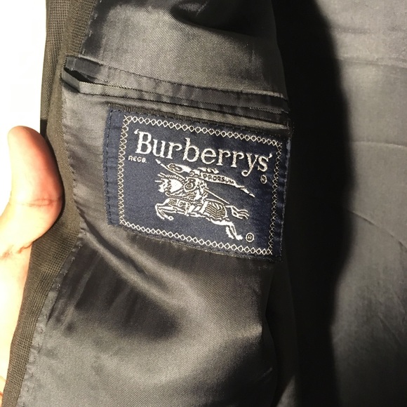 Vintage Burberry Blazer - Picture 2 of 8